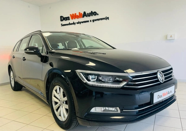 Volkswagen Passat cena 83500 przebieg: 85325, rok produkcji 2019 z Krobia małe 254